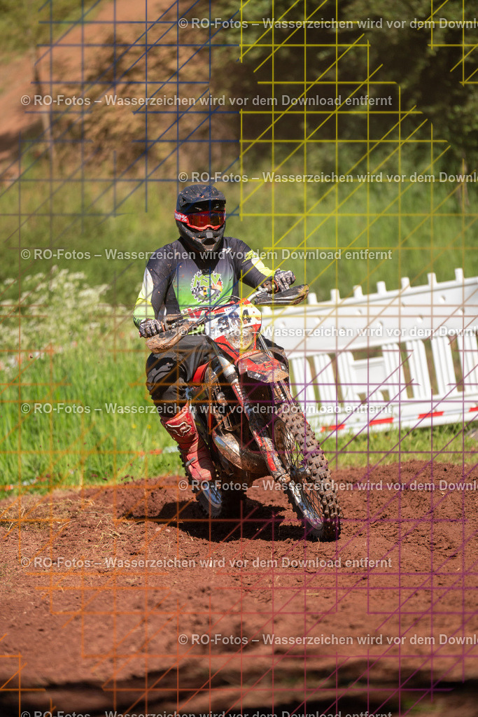 Wolfshausen 3 Lauf -1212 | Sportfotografie von RO-Fotos: Motorsport, Motocross, Enduro, Laufveranstaltungen und Triathlon. Professionelle Fotos von Sportlern und Events. - Realisiert mit Pictrs.com