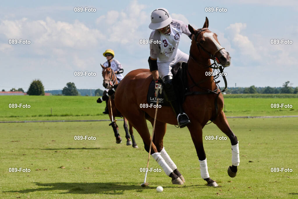 La Tarde Summer Cup 2025, Ostersee Polo Team vs La Tarde Polo Team | La Tarde Polo Club Munich, La Tarde Summer Cup 2025, Ostersee Polo Team vs La Tarde Polo Team, 2025-08-24Foto: 089-foto.org - Realisiert mit Pictrs.com