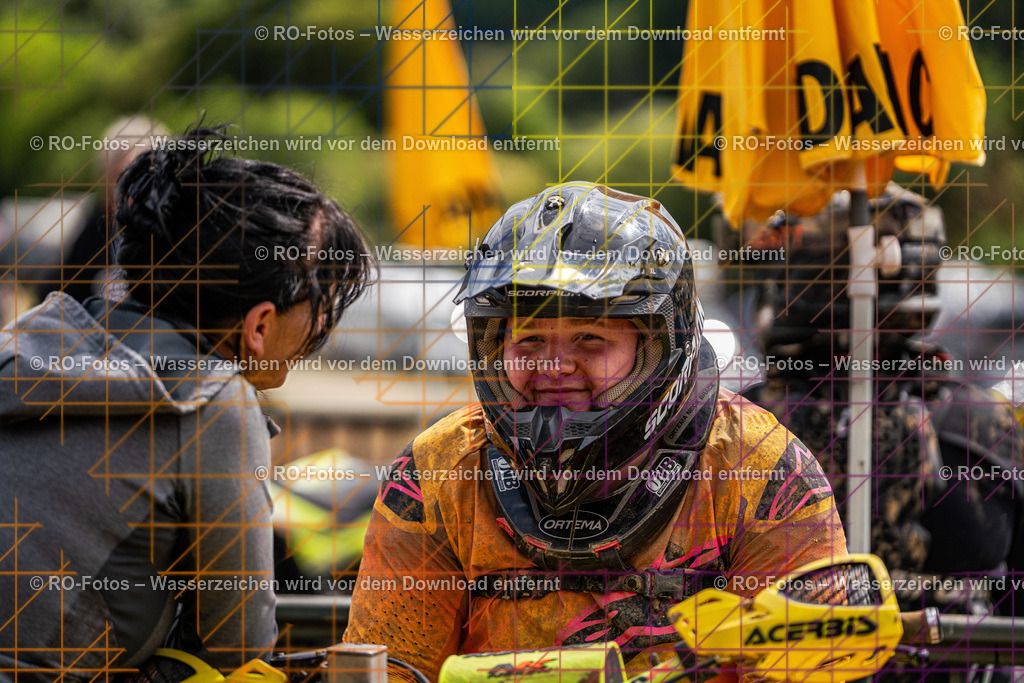Sechshelden 2026 Samstag -1217 | Sportfotografie von RO-Fotos: Motorsport, Motocross, Enduro, Laufveranstaltungen und Triathlon. Professionelle Fotos von Sportlern und Events. - Realisiert mit Pictrs.com