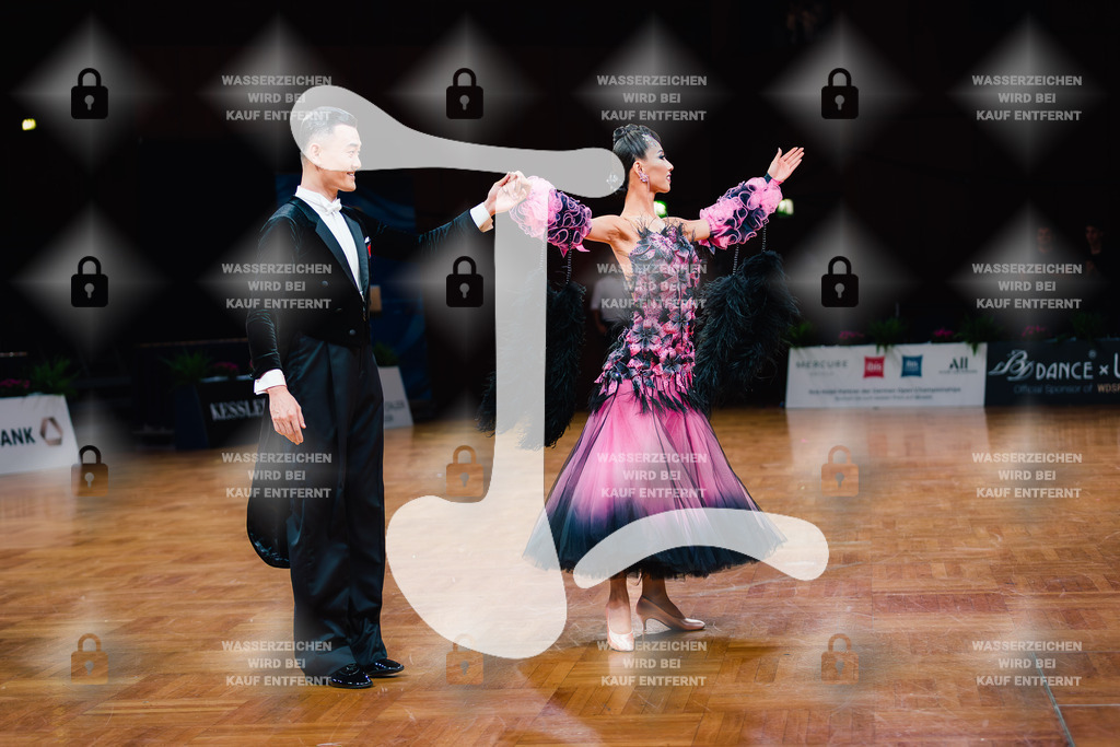 GOC 2025 - WDSF PD Super Grand Prix Standard 5th (18) Jiying Jiang _ Yuye Zhao (China)-2025-08-21-2130 | Webshop for digital downloads and prints of dance sport, event & show photographer Julian Link - Realisiert mit Pictrs.com