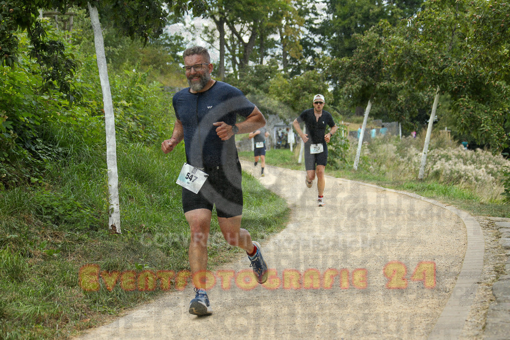 250824_1424_EX1_6051 | Sportfotografie im Rhein-Sieg Kreis, Köln, Bonn, NRW, Rheinland Pfalz, Hessen, etc. Unser Tätigkeitsfeld umfasst den Laufsport vom Volkslauf über den Marathon, Duathlon, Triathon bis zum Ultralauf wie Kölnpfad Ultra oder Schindertrail.