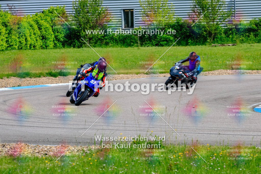 MotoTeam-8972 | Hier findet Ihr Bilder von Touristenfahrten auf der Nürburgring Nordschleife oder von anderen Veranstaltungen die ich besucht habe. Viel Spass beim Durch Schauen 