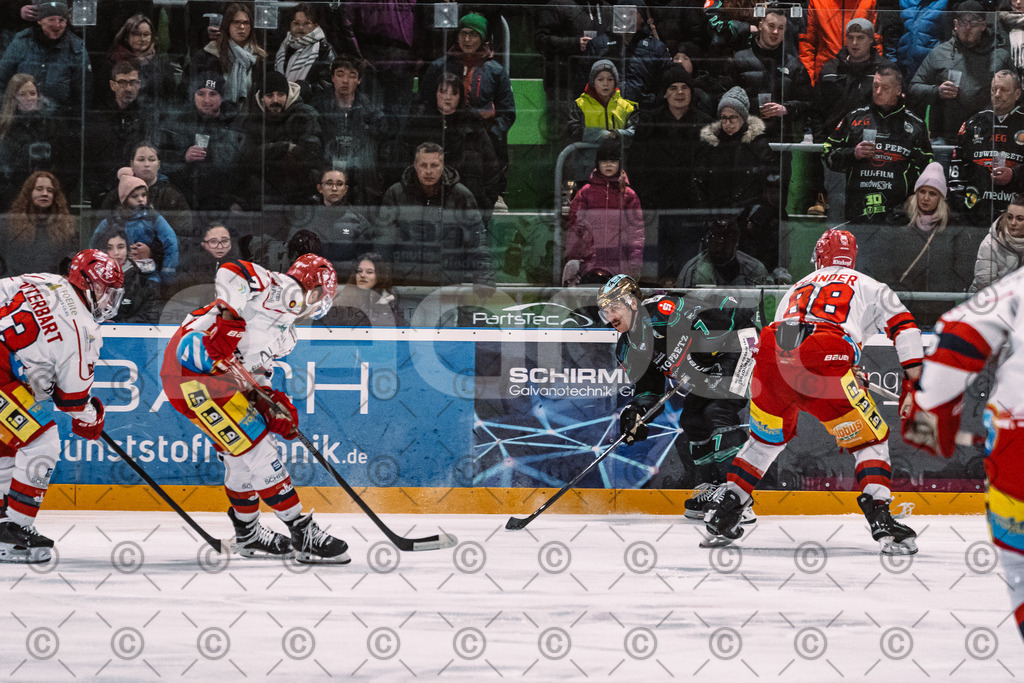Alligators_vs_Deggendorf_23_01_2026-12 | Höchstadt Alligators Fotogalerie: Eishockey-Action aus Franken. Professionelle Spielfotos, Portraits & Stadionbilder zum Download. Jetzt entdecken! - Realisiert mit Pictrs.com