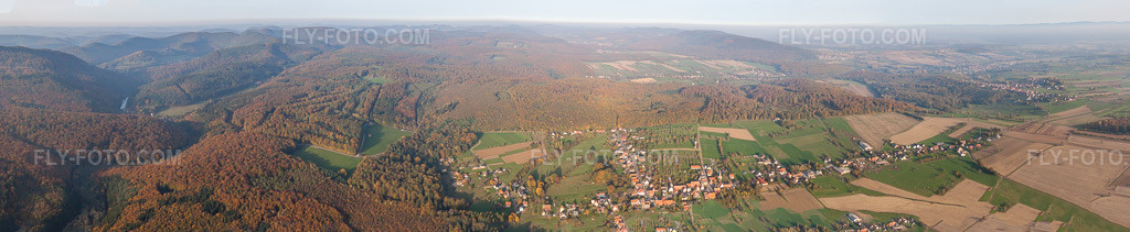 Aerial view: Panorama in Nehwiller-près-Wœrth in the state Bas-Rhin, France.Photo: IMG_54134-Pano.jpg taken on 10/21/2012 by Werner Riehm/FLY-FOTO.comResolution of the original: 19388 x 3997 px