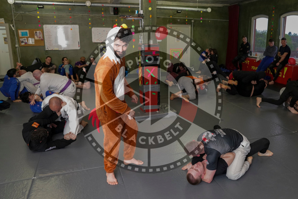 20240413PBB7595 | Fighters compete during the Grapplethon 24hours of rolling for a reason in Hamburg, Germany, on April 13, 2024.