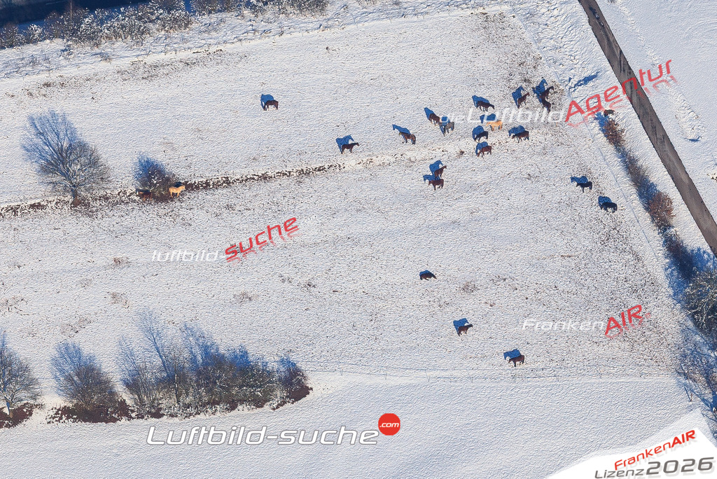 Die Luftaufnahme Burggrub - Stockheim wurde vom UL-Flugzeug (keine Drohne) aus fotografiert.Hohe Druck- Auflösung-die Geschenkidee!