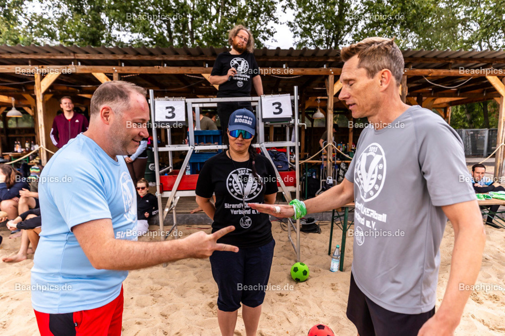 2025-200083865-Strandvölkerball-WM |  24.08.2025; Berlin Foto: Gerold Rebsch - www.beachpics.de