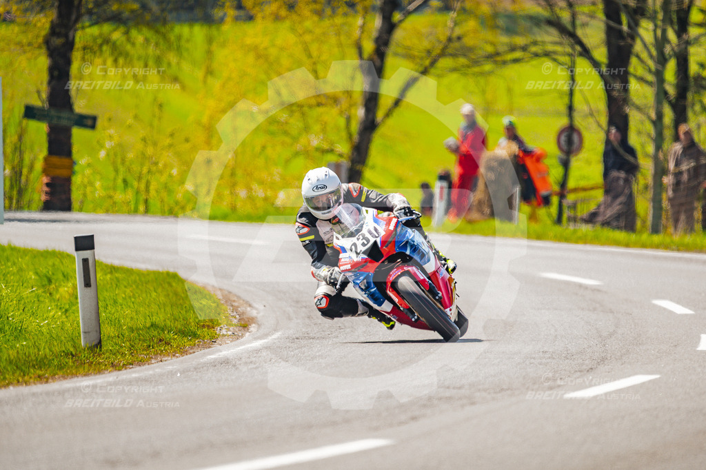 0780 - Bergrennen Landshaag2026 | BREITBILD Austria Webshop

Finde Fotos von: Breitbild, Breitbild Austria, Landshaag, Europeanbikers, KTM, BMW, Bergrennen, Bikeporn, Carporn, Bikes, Cars, Fotografie, Oberösterreich, Österreich, Berufsfotograf, Motorradteile Ganster, Julbach, Pannoniari - Realisiert mit Pictrs.com