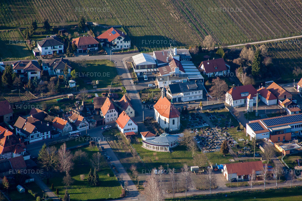 Luftbild: St. Simon im Ortsteil Pleisweiler in Pleisweiler-Oberhofen im Bundesland Rheinland-Pfalz in Deutschland. Foto: IMG_62392.jpg vom 24.02.2014 durch Werner Riehm/FLY-FOTO.de
