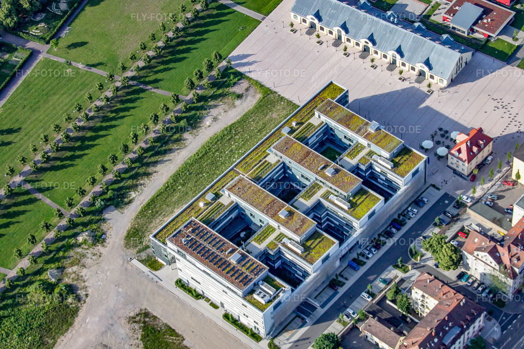 Luftbild: Landratsamt Rastatt an der Reithalle in Rastatt im Bundesland Baden-Württemberg in Deutschland. Foto: IMG_18790.jpg vom 03.06.2009 durch Werner Riehm/FLY-FOTO.de