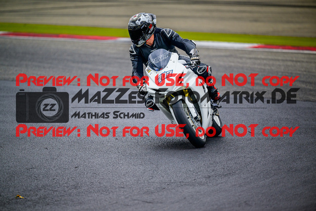 MaZZes_FotoMatrix_240717_6007705_3165 | GELB