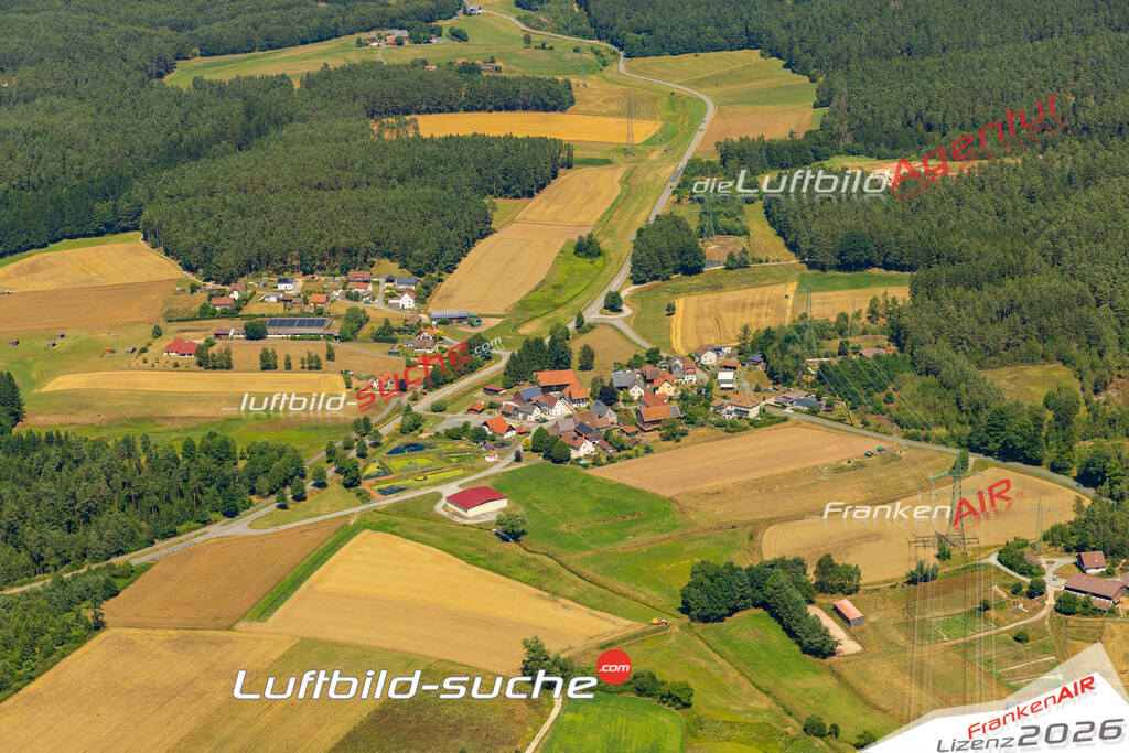 Geschenkidee Kaltenbrunn bei Mitwitz -Die Luftbildaufnahme wurde 2025 vom UL-Flugzeug heraus erstellt ( keine Drohne ) - Hochauflösende Luftaufnahme -Nicht vergleichbar mit Google Maps oder Satelittenbilder- Die Geschenkidee !Mit Lizenz und Bildrechte bestellbar
