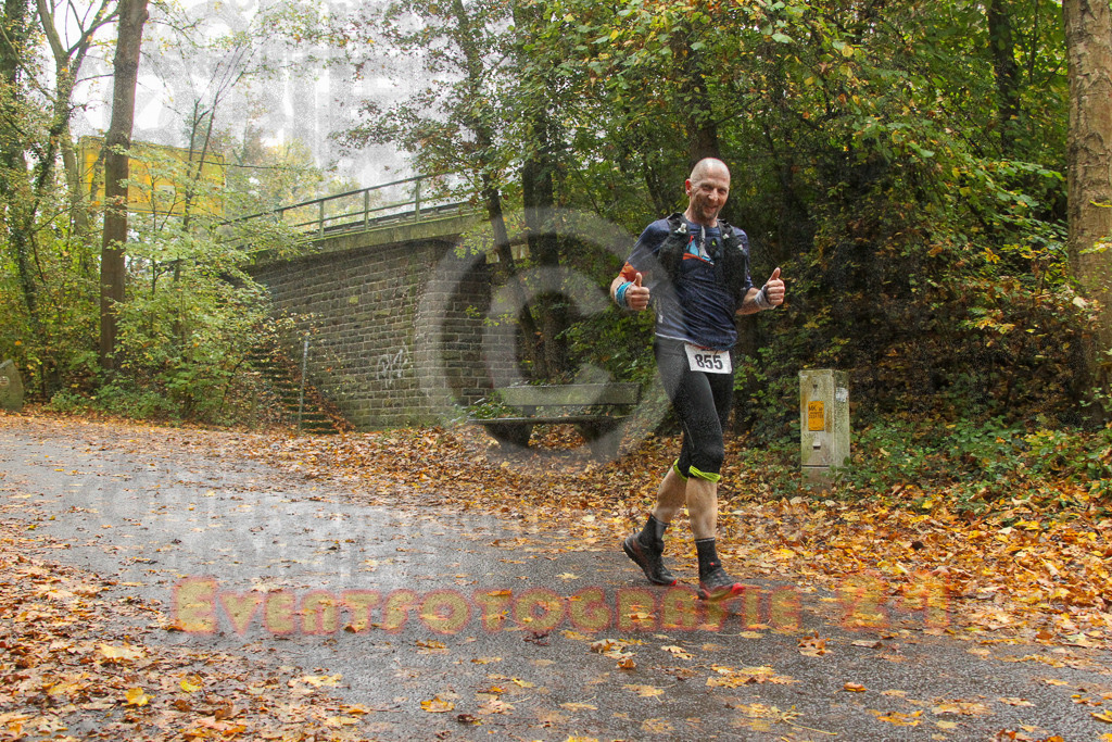 241027_0958_EV4_5873 | Sportfotografie im Rhein-Sieg Kreis, Köln, Bonn, NRW, Rheinland Pfalz, Hessen, etc. Unser Tätigkeitsfeld umfasst den Laufsport vom Volkslauf über den Marathon, Duathlon, Triathon bis zum Ultralauf wie Kölnpfad Ultra oder Schindertrail.