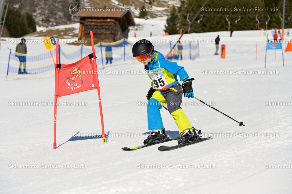SRF_27.02.2026_228 | Skirennfotos,Serfaus,Fiss,Ladis,Kinderskirennen,Winter,Tirol,Oberland,skirace,SFL,feelfree,weil wir's genießen,ski,Ski,skifahren,Sonnenplateau, - Realisiert mit Pictrs.com