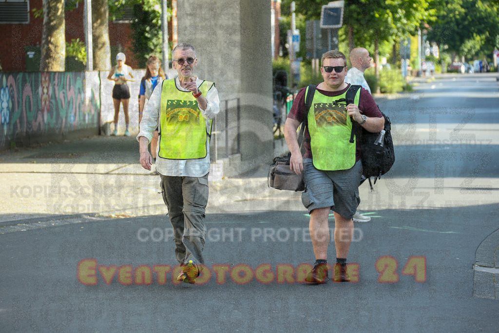 250621_0918_EX1_1085 | Sportfotografie im Rhein-Sieg Kreis, Köln, Bonn, NRW, Rheinland Pfalz, Hessen, etc. Unser Tätigkeitsfeld umfasst den Laufsport vom Volkslauf über den Marathon, Duathlon, Triathon bis zum Ultralauf wie Kölnpfad Ultra oder Schindertrail.