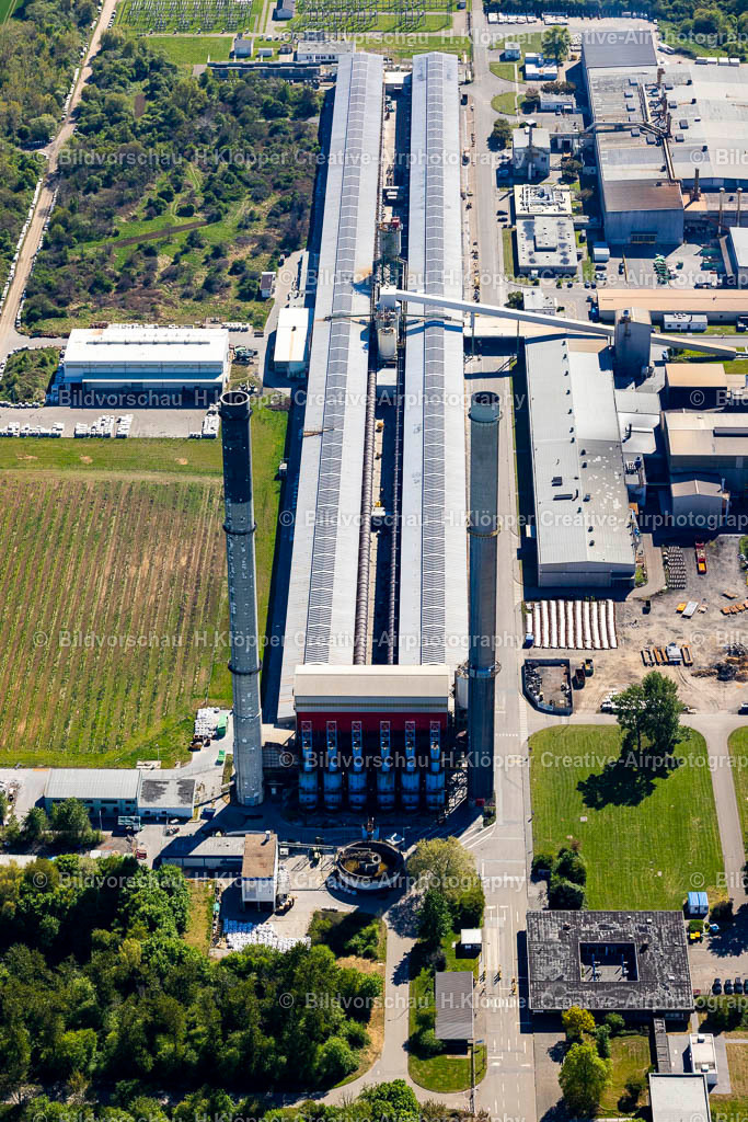 Luftbilder Voerde-0704 | Luftbild Werksgelände der TRIMET Aluminium SE Schleusenstraße im Ortsteil Spellen in Voerde (Niederrhein) im Bundesland Nordrhein-Westfalen - Realisiert mit Pictrs.com