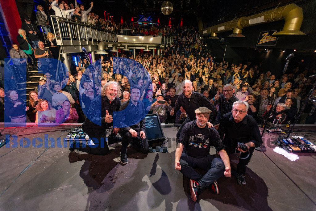 SES_GBAZEC20241227-111 | bond - Realisiert mit Pictrs.com