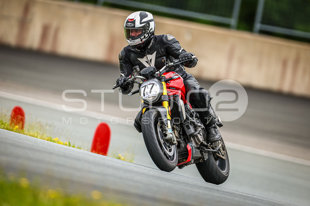 0077-260605BB-003_77 | Deine Full-Service-Agentur für ✔️Videoproduktionen und ✔️Motorsportfotografie Jetzt Angebot anfragen!
