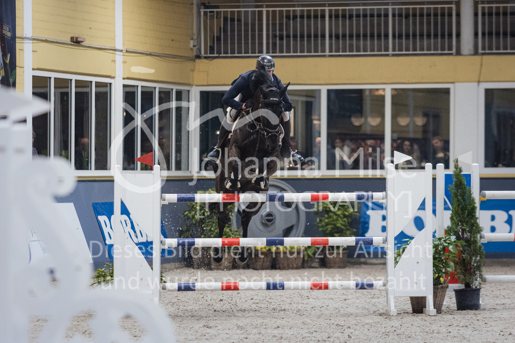 230212_Warstein_GP-549 | Deine schönsten Turniermomente als professionelle Fotos! Entdecke hochwertige Pferdesport-Fotografie im Online-Shop. Jetzt Fotos finden & bestellen!