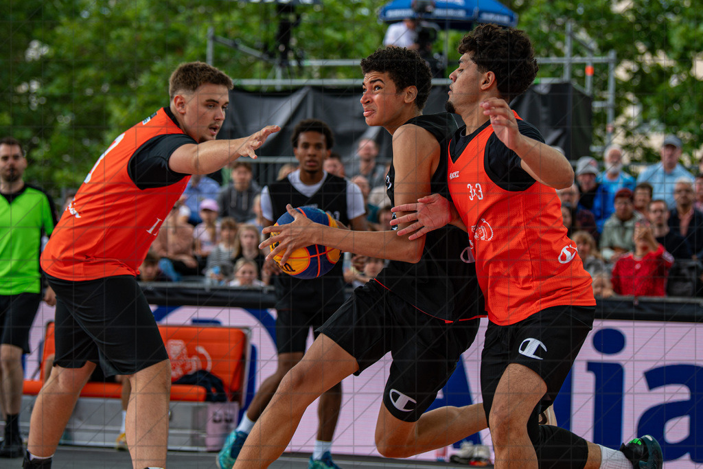 DIE FINALS 2025 | Dt. Meisterschaft 3x3   | //  03.08.25: DIE FINALS 2025 | Dt. Meisterschaft 3x3   / Dresden / Deutschland  //   CREDIT:www.bullenfotos.de, Martin König, Hörner Weg 40, D-49078 Osnabrück, +4917663732967 // Nutzung und Weitergabe nur zu den vereinbarten Zwecken. Presseanfragen an Ersteller. Alle Rechte beim Ersteller. Honorierung nach MFM. - Realisiert mit Pictrs.com