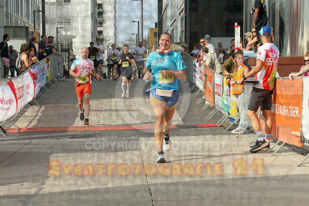 250920_1536_EX1_0186 | Sportfotografie im Rhein-Sieg Kreis, Köln, Bonn, NRW, Rheinland Pfalz, Hessen, etc. Unser Tätigkeitsfeld umfasst den Laufsport vom Volkslauf über den Marathon, Duathlon, Triathon bis zum Ultralauf wie Kölnpfad Ultra oder Schindertrail.