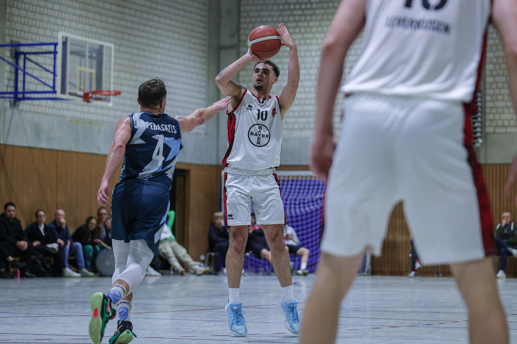 1.Regio BAYER GIANTS vs LippeBaskets Werne-71 | Fotos von Basketballspielen aus dem Raum NRW fotografiert von Gero Mueller-Laschet und Daniel Schaefer - Realisiert mit Pictrs.com