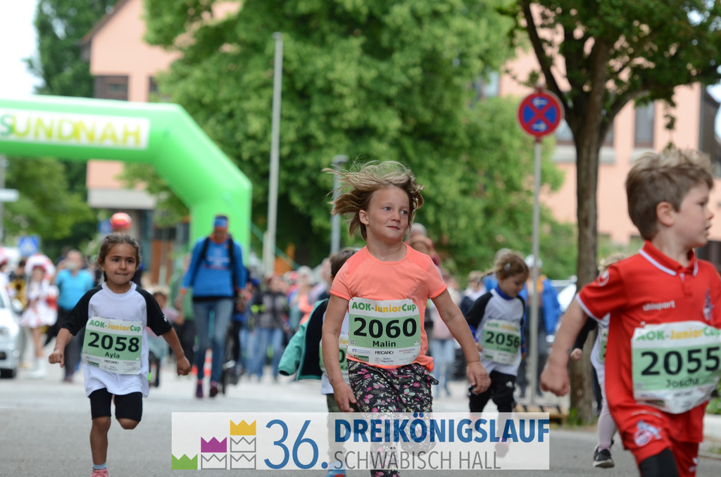 AOK Junior Cup 400m | 3Königslauf 2022 AOK Junior Cup 400m - Realisiert mit Pictrs.com