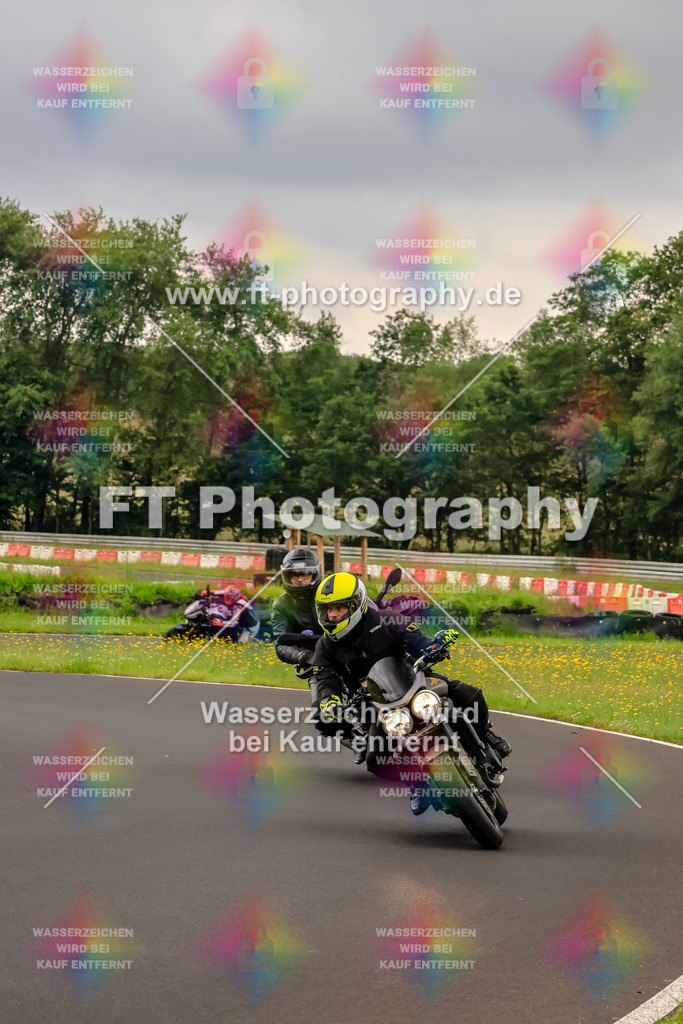 VBK-6997 | Hier findet Ihr Bilder von Touristenfahrten auf der Nürburgring Nordschleife oder von anderen Veranstaltungen die ich besucht habe. Viel Spass beim Durch Schauen 