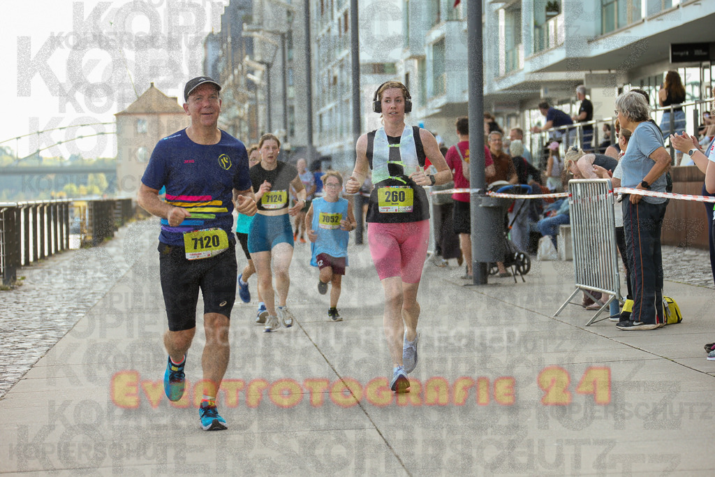 250920_1449_EX1_7777 | Sportfotografie im Rhein-Sieg Kreis, Köln, Bonn, NRW, Rheinland Pfalz, Hessen, etc. Unser Tätigkeitsfeld umfasst den Laufsport vom Volkslauf über den Marathon, Duathlon, Triathon bis zum Ultralauf wie Kölnpfad Ultra oder Schindertrail.