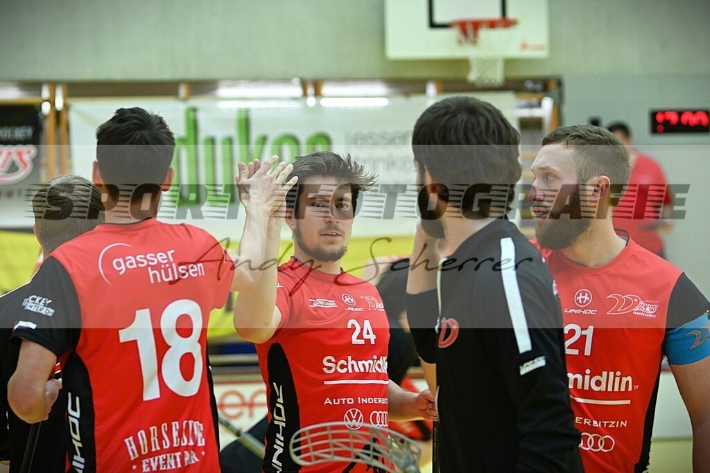 aDSC_5646 | Kaufen Sie Sportbilder im Onlineshop von Andy Scherrer Sportfotografie. Faszinierende Bilder von Sportevents aus der ganzen Schweiz. Fussball, Frauenfussball, Unihockey, Handball, Schwingen und weiteren Sportarten. - Realisiert mit Pictrs.com