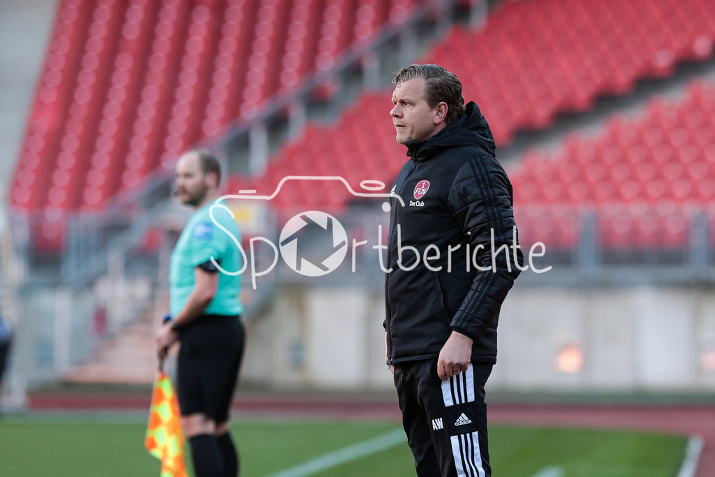 1. FC Nürnberg II - FC Bayern Amateure | in Aktion Andreas WOLF Trainer FC Nuernberg II / Freisteller / Einzelfoto