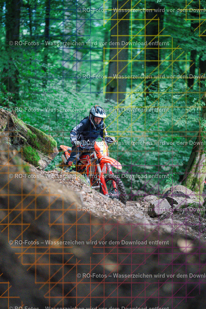 4 Lauf Schlüchtern IGE 2026-329 | Sportfotografie von RO-Fotos: Motorsport, Motocross, Enduro, Laufveranstaltungen und Triathlon. Professionelle Fotos von Sportlern und Events. - Realisiert mit Pictrs.com