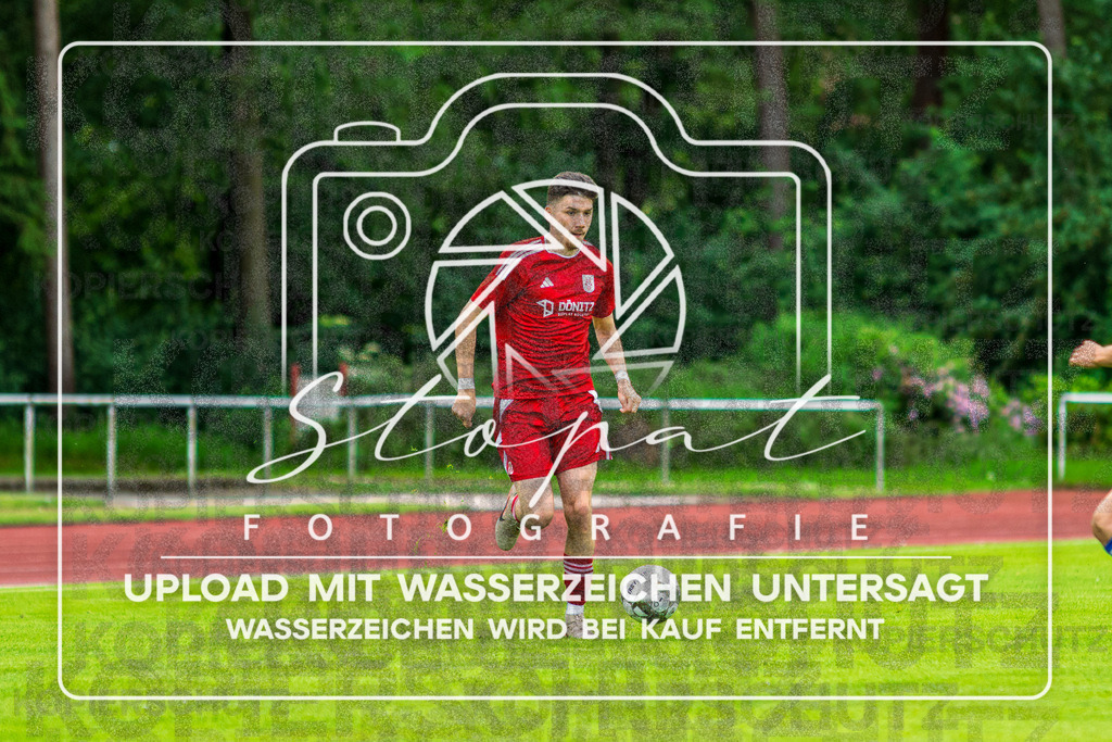 Landesliga Herren LG - TV Jahn Schneverdingen vs. MTV Eintracht Celle | Maurice Bahnemann (TV Jahn Schneverdingen #10); Landesliga Herren LG - TV Jahn Schneverdingen vs. MTV Eintracht Celle am 06.06.2026 in Osterwaldstadion, Schneverdingen - Realisiert mit Pictrs.com