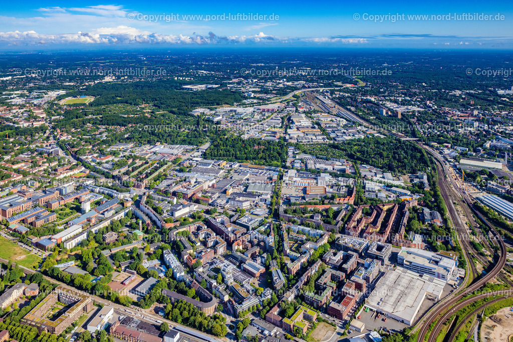 Hamburg_Altona_Bornkampsweg_Gewerbegebiet_ELS_0616050823 | HAMBURG 09.08.2023 Gewerbegebiet und Firmenansiedlung " Bornkampsweg " Bahrenfeld in Hamburg, Deutschland. // Industrial estate and company settlement " Bornkampsweg " in Hamburg, Germany. Foto: Martin Elsen