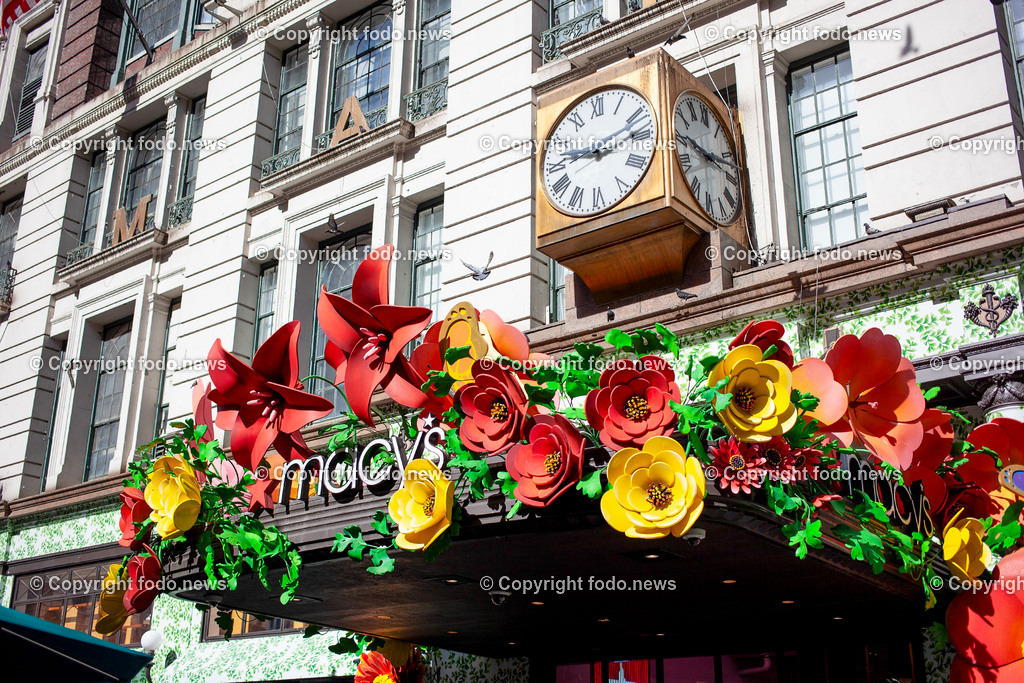 Vereinigte Staaten von Amerika_ USA_ New York City_ NYC_ 20.05.2024-102 | 20.05.2024, Vereinigte Staaten von Amerika, USA, New York City, NYC im Bild diverse Stadtansichten New York City, Wolkenkratzer, Essen, U-Bahn, Menschen, Stadion, Baseball, Yankees, Mets, Manhatten, East River, Trump, Macy, Verkehr, AutosNew York City ist eine Weltstadt an der Ostkueste der Vereinigten Staaten. Sie liegt im Bundesstaat New York und ist mit rund 8,8 Millionen Einwohnern die bevoelkerungsreichste Stadt des Landes.Quelle: Wikipedia