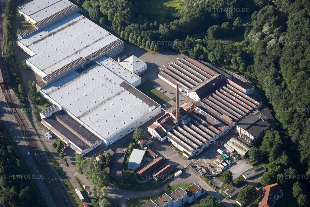 Luftbild: ETTLIN LUX in Ettlingen im Bundesland Baden-Württemberg in Deutschland. Foto: IMG_083984.jpg vom 26.07.2015 durch Werner Riehm/FLY-FOTO.de