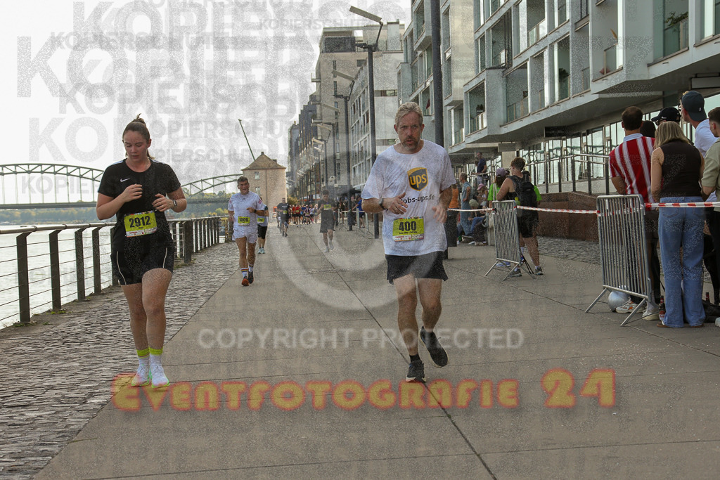 250920_1453_EX1_8091 | Sportfotografie im Rhein-Sieg Kreis, Köln, Bonn, NRW, Rheinland Pfalz, Hessen, etc. Unser Tätigkeitsfeld umfasst den Laufsport vom Volkslauf über den Marathon, Duathlon, Triathon bis zum Ultralauf wie Kölnpfad Ultra oder Schindertrail.