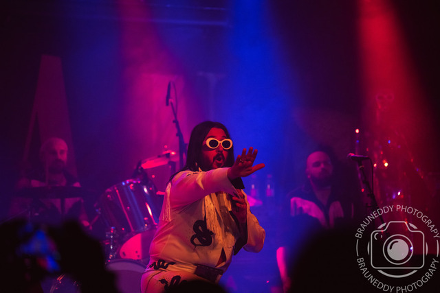 56 Elvana Dornbirn AT Jan 18 2025 by brauneddy_de | Alex Brauner
Fotografie
Photography
Brauneddy
Holzerparty
Staufen Holzer
Staufenholzer
Hilzingen
Holzer party
Party Holzer
Fastnacht Fasnacht
Konzert
Concert
Konzertfotografie
Concert Photography

 - Realisiert mit Pictrs.com