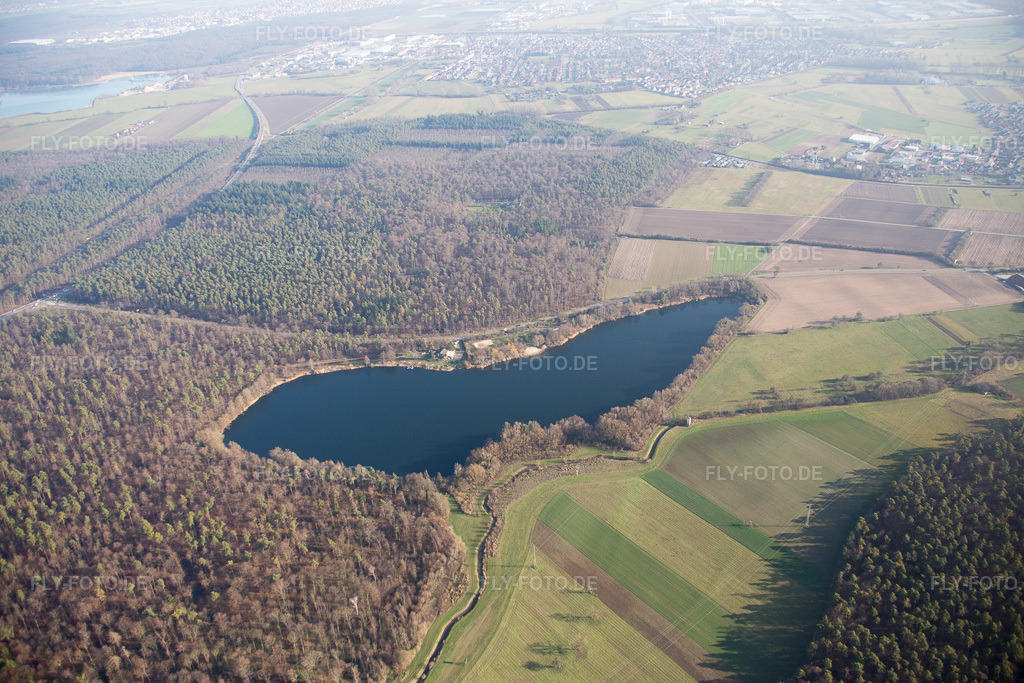 Luftbild: Sieben-Erlensee im Ortsteil Neuthard in Karlsdorf-Neuthard im Bundesland Baden-Württemberg in Deutschland. Foto: IMG_085343.jpg vom 19.12.2015 durch Werner Riehm/FLY-FOTO.de