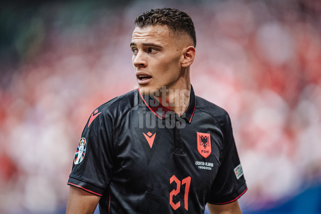 Fußball | Herren | UEFA-Fußball-Europameisterschaft 2024 | Gruppe B | Kroatien vs. Albanien | 19.06.2024 | Kristjan Asllani (#21, Albanien) Portrait