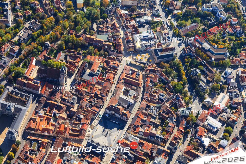 Die Luftaufnahme der Stadt Coburg wurde vom UL-Flugzeug heraus erstellt ( keine Drohne )- hohe Auflösung für beste Qualität