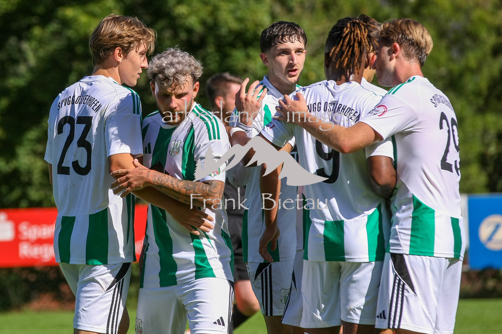 993T1352 | Medien- Sport- Entertainmentfotos