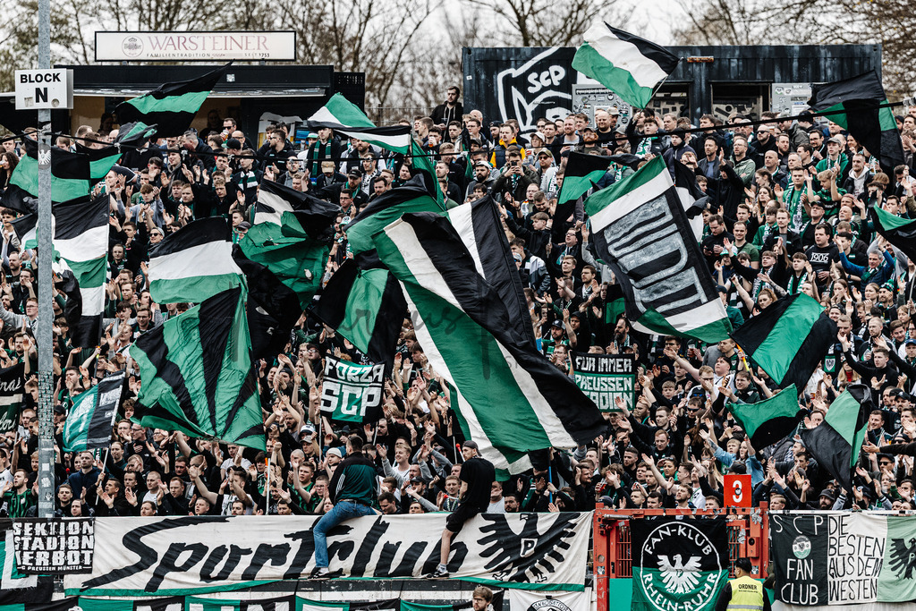 3. Liga, Saison 2023/24, 31. Spieltag: SC Preußen Münster - Dynamo Dresden | Münster, 30.03.2024: 3. Liga, 31. Spieltag, SC Preußen Münster gegen Dynamo Dresden im LVM-Preußenstadion in Münster. Foto: sportfotografie.ms | Markus Paletta - Realisiert mit Pictrs.com