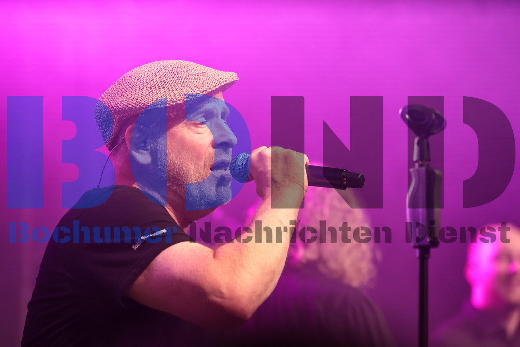 SES_GEBZFR20250828-54 | bond - Realisiert mit Pictrs.com