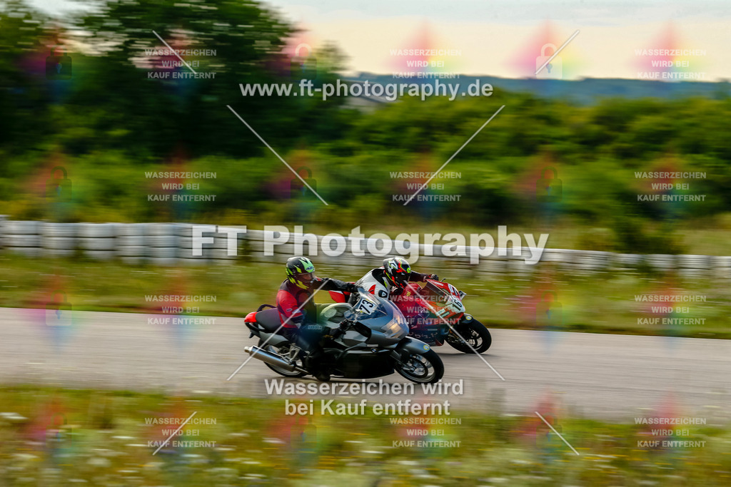 Chambley Juli-0115 | Hier findet Ihr Bilder von Touristenfahrten auf der Nürburgring Nordschleife oder von anderen Veranstaltungen die ich besucht habe. Viel Spass beim Durch Schauen 