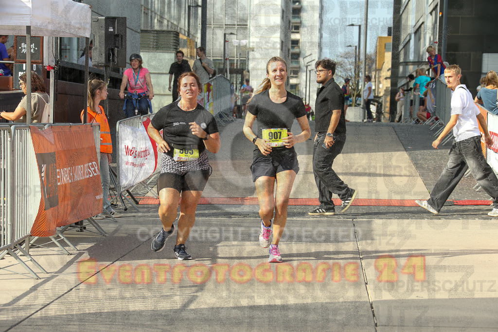 250920_1546_EX1_0616 | Sportfotografie im Rhein-Sieg Kreis, Köln, Bonn, NRW, Rheinland Pfalz, Hessen, etc. Unser Tätigkeitsfeld umfasst den Laufsport vom Volkslauf über den Marathon, Duathlon, Triathon bis zum Ultralauf wie Kölnpfad Ultra oder Schindertrail.