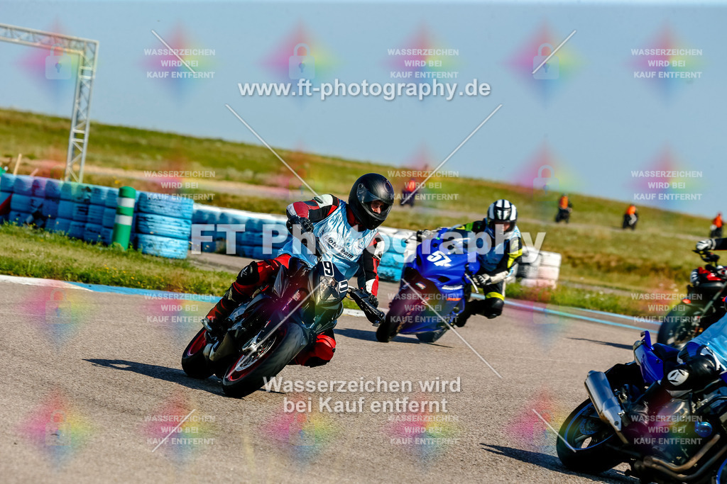 Chambley Juli-0431 | Hier findet Ihr Bilder von Touristenfahrten auf der Nürburgring Nordschleife oder von anderen Veranstaltungen die ich besucht habe. Viel Spass beim Durch Schauen 