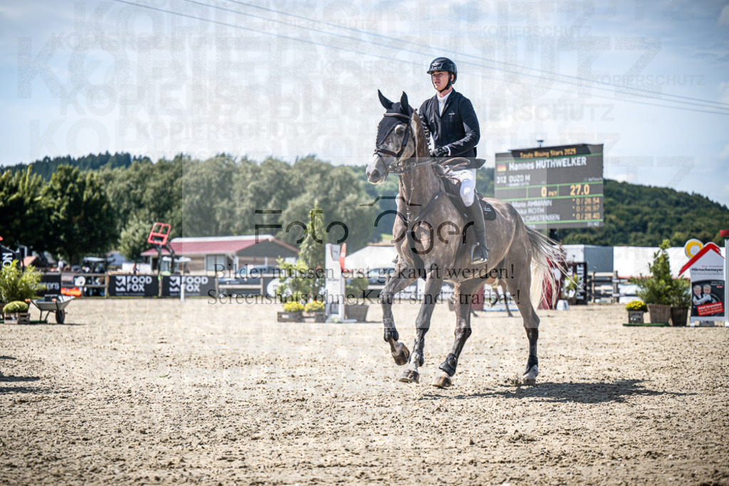 DOS_5537 | Entdecke hochwertige Reitturnierfotos von Foto Oger. Professionell, emotional und authentisch – jetzt Lieblingsmomente im Shop bestellen.Deutschlandweite Turnierfotografie. - Realisiert mit Pictrs.com