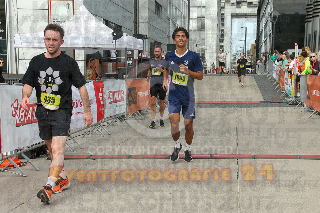 250920_1324_EX1_4355 | Sportfotografie im Rhein-Sieg Kreis, Köln, Bonn, NRW, Rheinland Pfalz, Hessen, etc. Unser Tätigkeitsfeld umfasst den Laufsport vom Volkslauf über den Marathon, Duathlon, Triathon bis zum Ultralauf wie Kölnpfad Ultra oder Schindertrail.