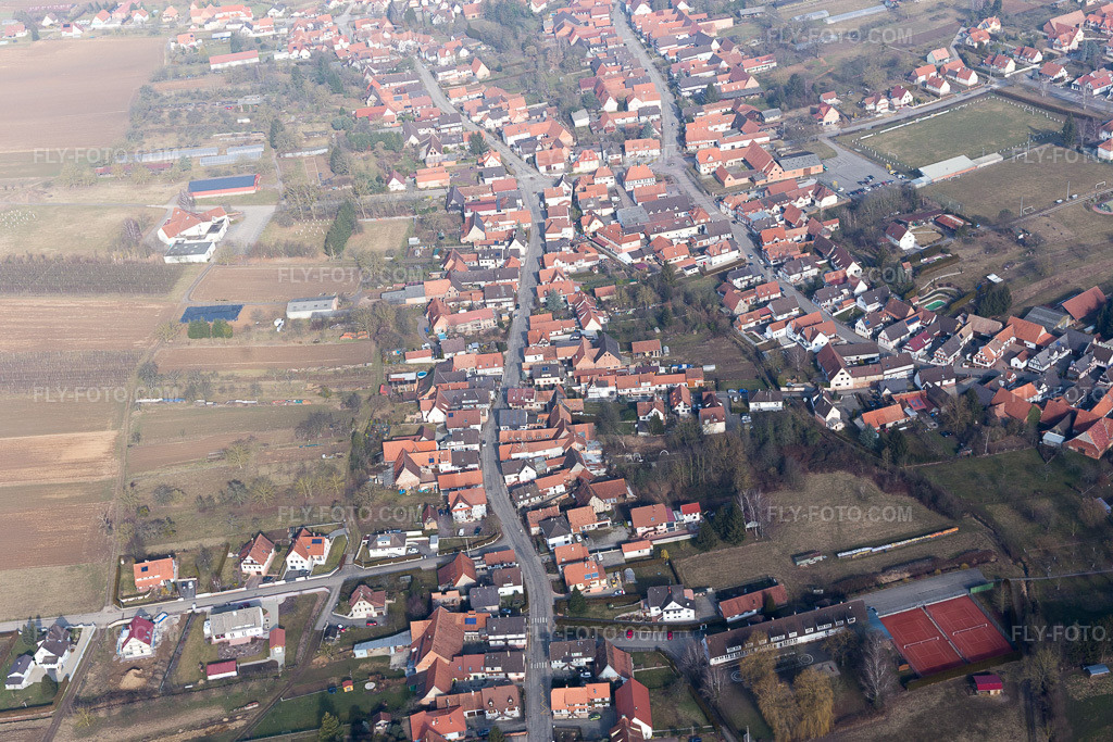 Aerial view: View of the town in Seebach in the state Bas-Rhin, France.Photo: IMG_096910.jpg taken on 02/19/2017 by Werner Riehm/FLY-FOTO.comResolution of the original: 5472 x 3648 px